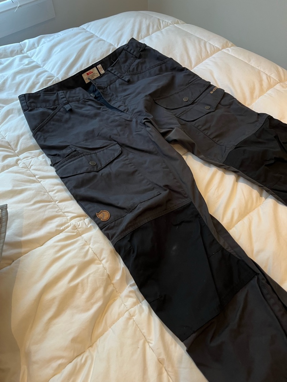 Fjallraven Women's Charcoal Cargo Pants - Dark Charcoal - Picture 2 of 7